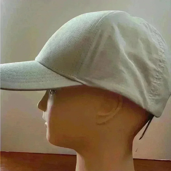 Club Monaco Unisex Ripstop Baseball Hat. Available in Grey or Green. NWT - Picture 8 of 12